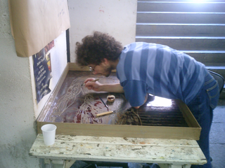 La stampa nell'arte e comunicazione, Calcografia. Fase di lavorazione delle matrici.