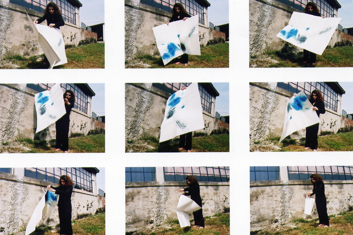 A Slice of Sky. Nuvola da Viaggio, Sequenza con fasi di apertura di Nuvola da Viaggio